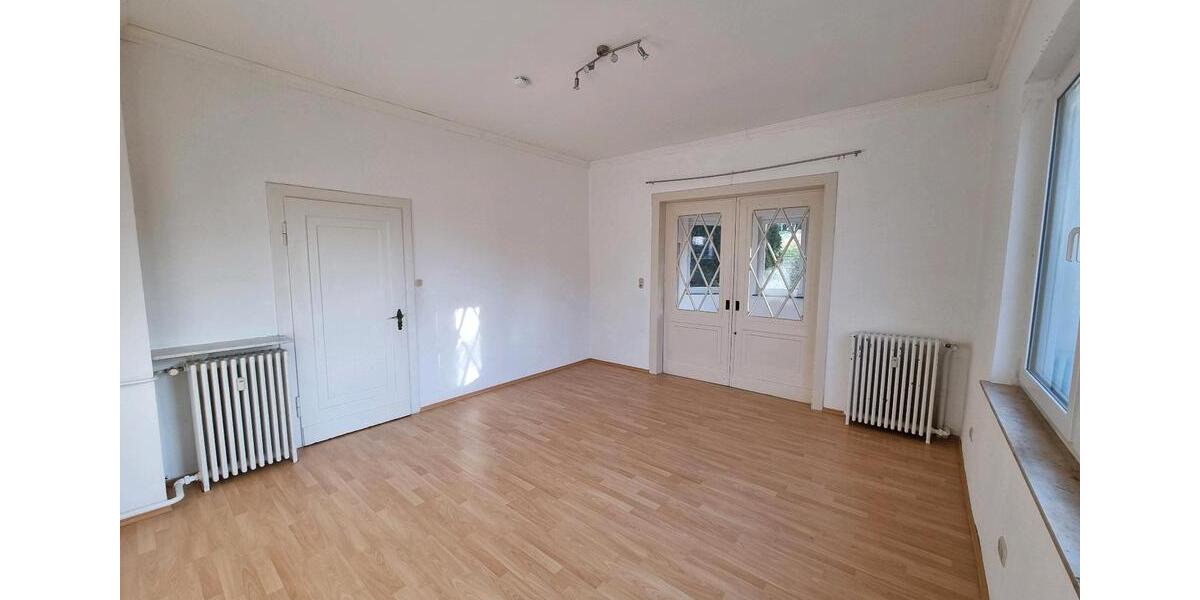 Erdgeschoßwohnung Bad Essen - 4 Zimmer, 130 m&sup2;, 900&euro; | Angebot:24564531