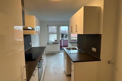 WG-Zimmer möbliert mit Balkon im Zentrum Würzburgs 2 zimmer