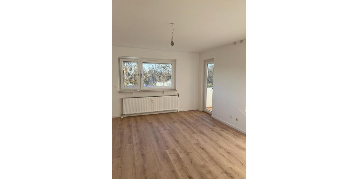 Wohnen auf Zeit Unterhaching - 1 Zimmer, 21 m&sup2;, 775&euro; | Angebot:25660293