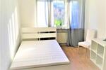Zwei Zimmer in 4er-Frauen-WG zimmer