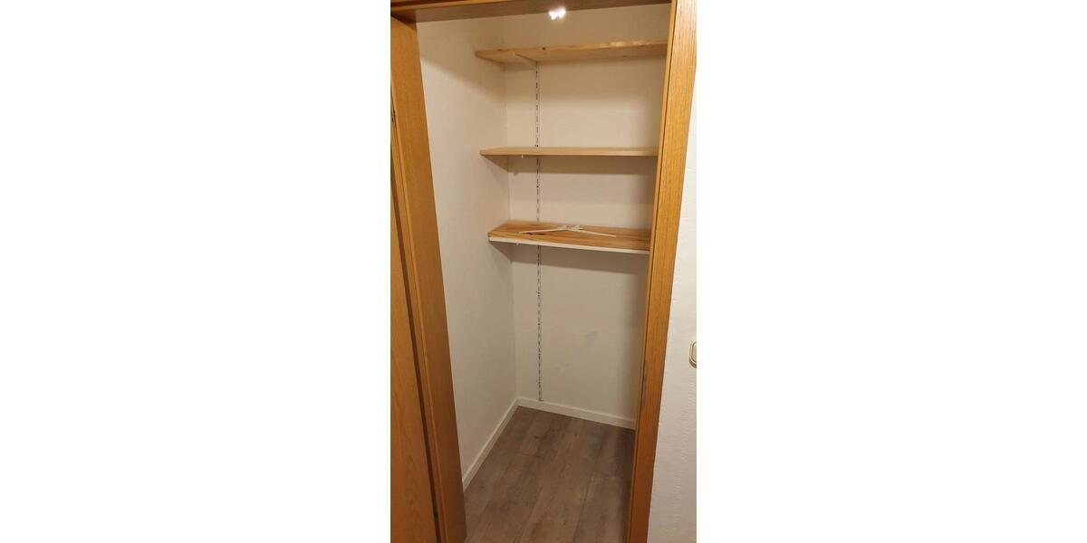 Dachgeschoßwohnung Diemelsee - 4 Zimmer, 85 m&sup2;, 510&euro; | Angebot:25965725