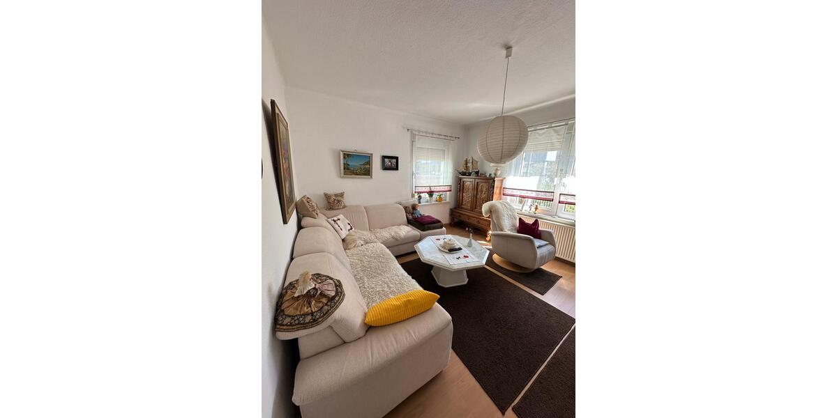 Erdgeschoßwohnung Gardelegen - 3 Zimmer, 74 m&sup2;, 430&euro; | Angebot:26251786