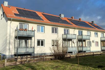 Wohnung Ballenstedt - 3 Zimmer, 59 m&sup2;, 365&euro; | Angebot:25569510