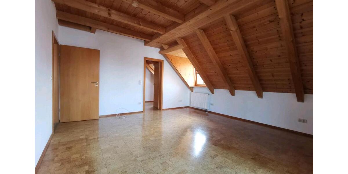 Dachgeschoßwohnung Kirchdorf an der Amper - 3 Zimmer, 90 m&sup2;, 1.150&euro; | Angebot:26225273
