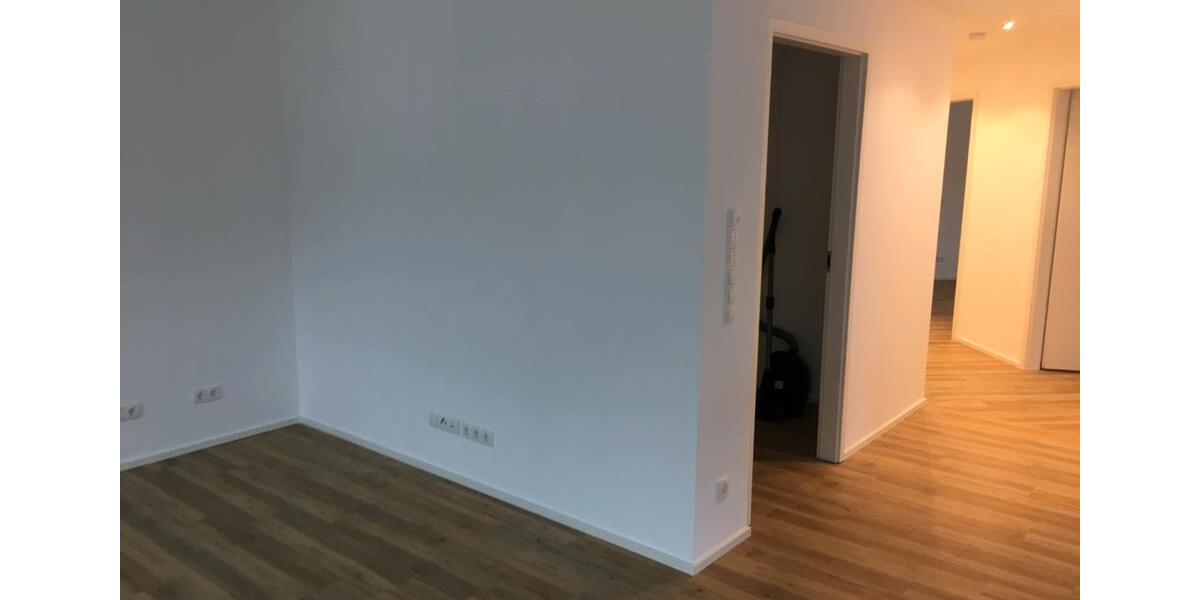 Etagenwohnung Bayreuth Meyernberg - 4 Zimmer, 115 m&sup2;, 1.550&euro; | Angebot:26565029