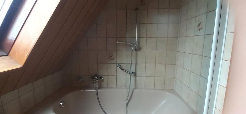 Dachgeschoßwohnung Allersberg Eismannsdorf - 2 Zimmer, 65 m&sup2;, 450&euro; | Angebot:26614892