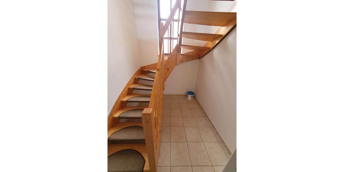 Maisonettenwohnung Querfurt - 4 Zimmer, 115 m&sup2;, 690&euro; | Angebot:26534920