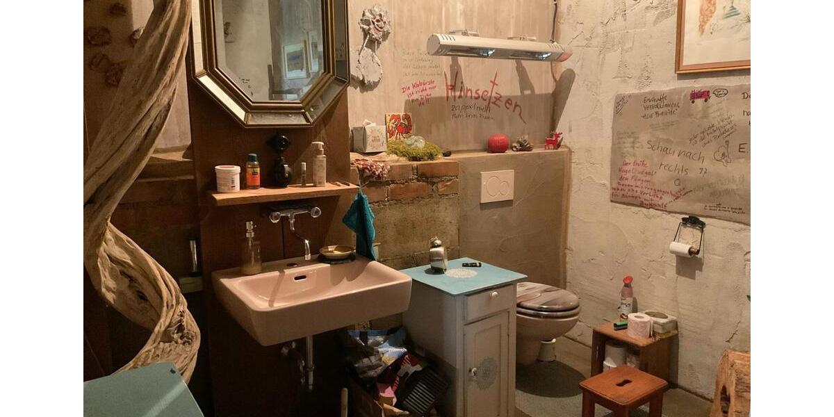 Erdgeschoßwohnung Königsberg in Bayern - 5 Zimmer, 160 m&sup2;, 1.050&euro; | Angebot:26459631