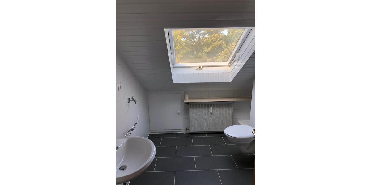 Dachgeschoßwohnung Mayen - 3 Zimmer, 80 m&sup2;, 660&euro; | Angebot:26697690