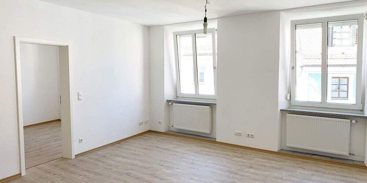 Etagenwohnung Straubung Straubing - 4 Zimmer, 84 m&sup2;, 820&euro; | Angebot:25711106