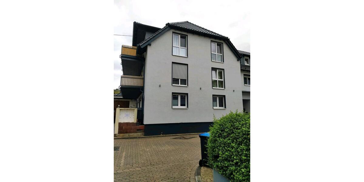 Dachgeschoßwohnung Kobern-Gondorf Gondorf - 2 Zimmer, 90 m&sup2;, 800&euro; | Angebot:26609313