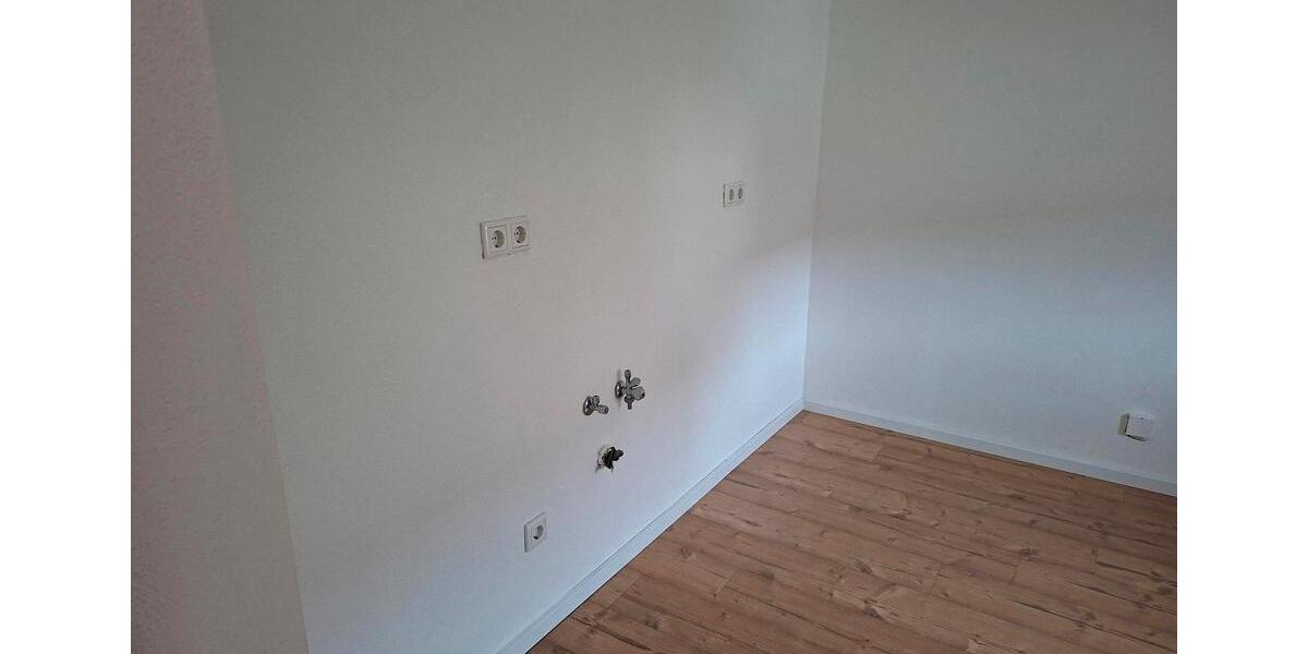 Doppelhaushälfte Mockrehna - 6 Zimmer, 148 m&sup2;, 1.036&euro; | Angebot:25170557