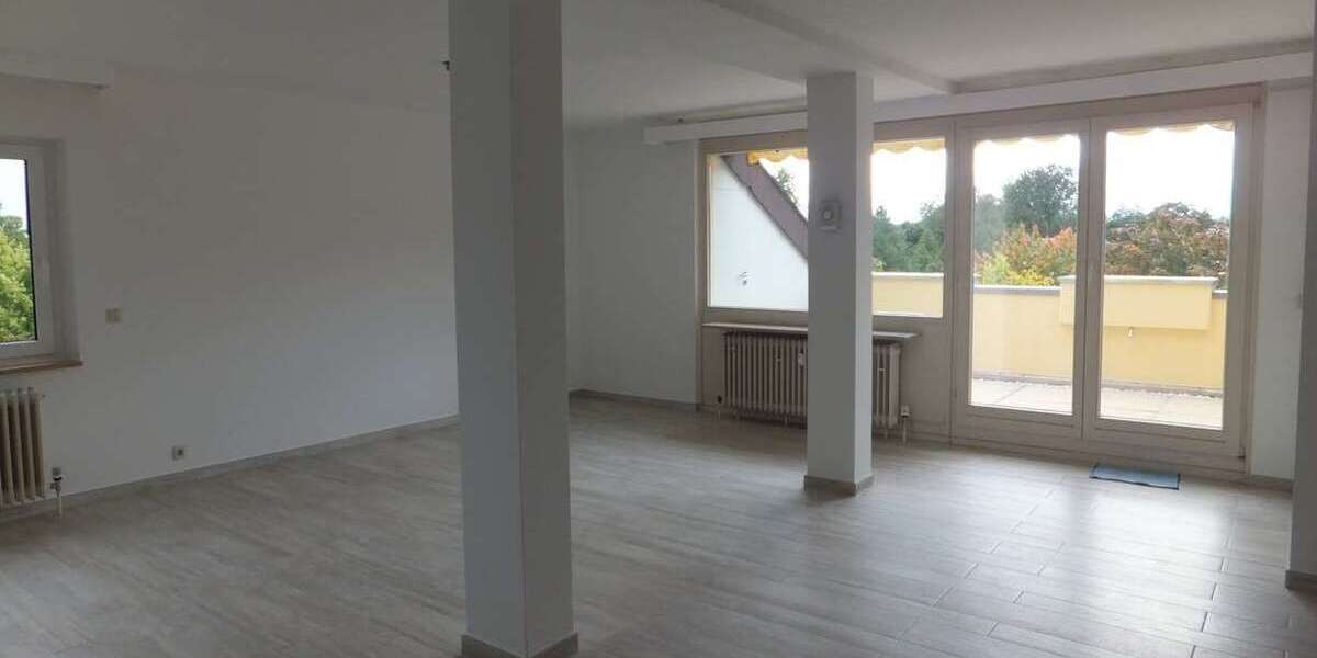 Etagenwohnung Bad Dürrheim - 3 Zimmer, 116 m&sup2;, 900&euro; | Angebot:25104345