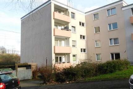 Geräumige 3-R-Wohnung mit Balkon! zimmer