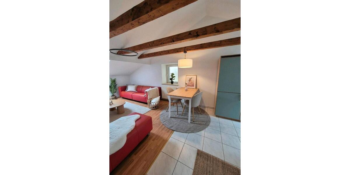 Dachgeschoßwohnung Augsburg Innenstadt - 2 Zimmer, 40 m&sup2;, 950&euro; | Angebot:26250533