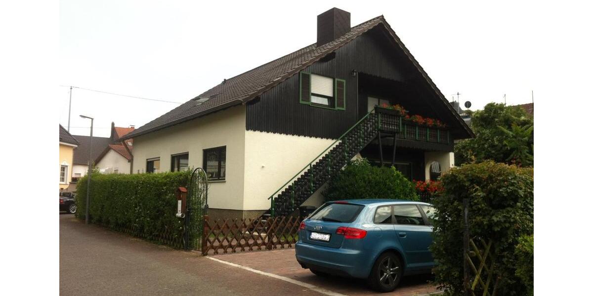 Etagenwohnung Dillingen (Saar) - 4 Zimmer, 80 m&sup2;, 580&euro; | Angebot:25933878
