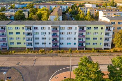 Wohnung Saalfeld (Saale) - 3 Zimmer, 59 m&sup2;, 336&euro; | Angebot:26067537