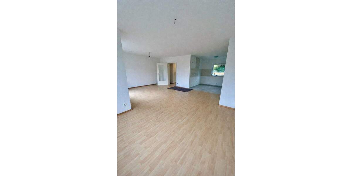 Doppelhaushälfte Niedernhausen Oberseelbach - 5 Zimmer, 146 m&sup2;, 1.500&euro; | Angebot:25143401