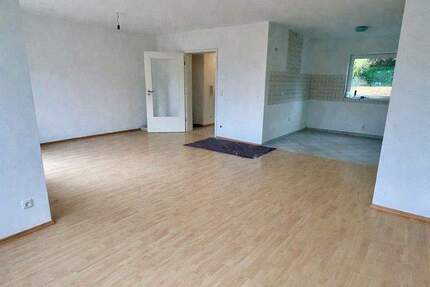 Haus Niedernhausen Oberseelbach - 5 Zimmer, 146 m&sup2;, 1.500&euro; | Angebot:25143401