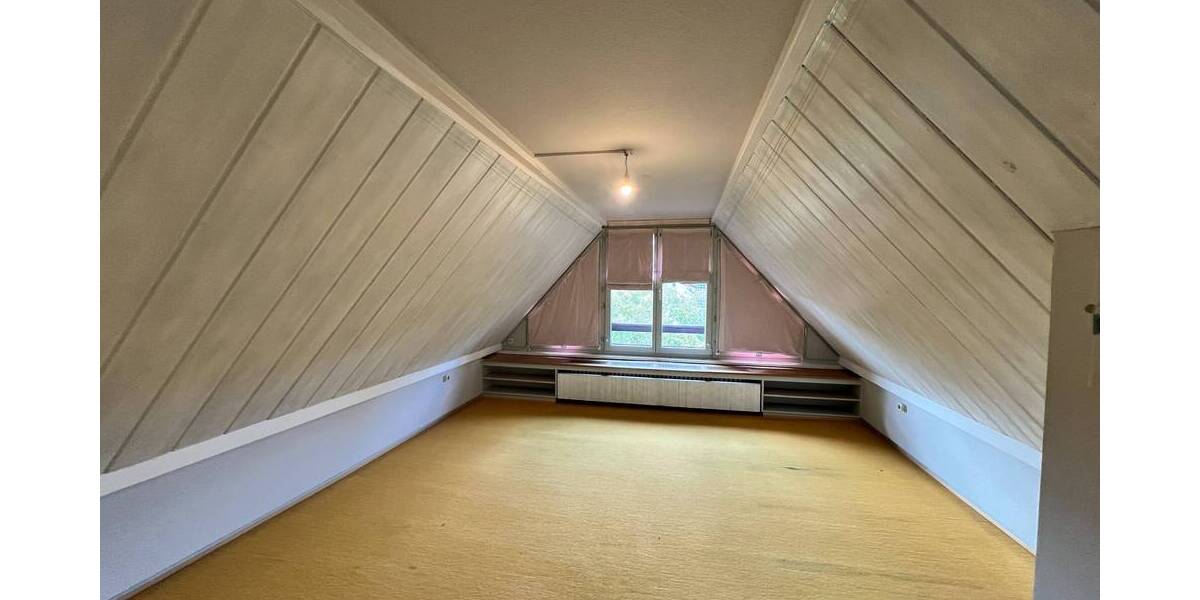 Etagenwohnung Biebergemünd Kassel - 5 Zimmer, 150 m&sup2;, 1.250&euro; | Angebot:25776057