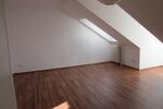 Dachgeschoßwohnung Hof Altstadt - 2 Zimmer, 73 m&sup2;, 400&euro; | Angebot:26586615