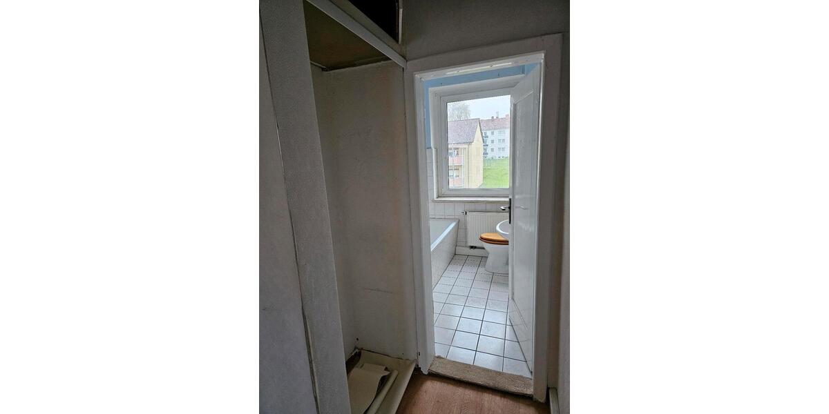 Etagenwohnung Roßleben-Wiehe Wiehe - 2 Zimmer, 53 m&sup2;, 305&euro; | Angebot:26237879