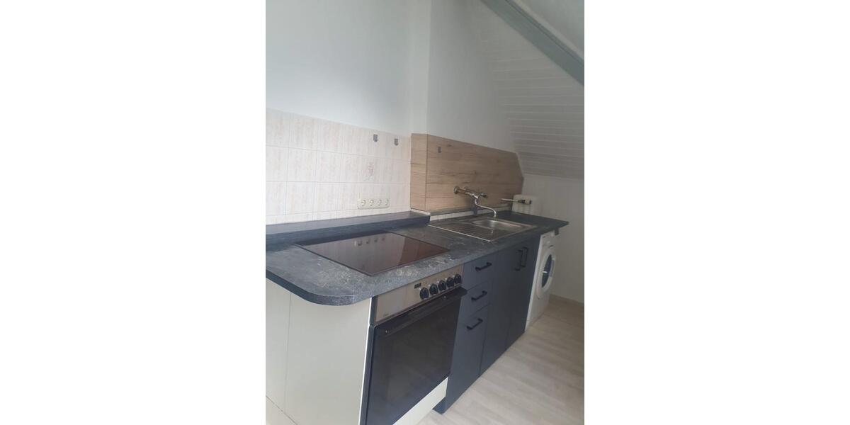 1,5 Zi. DG - WHG zu vermieten 1.5 zimmer