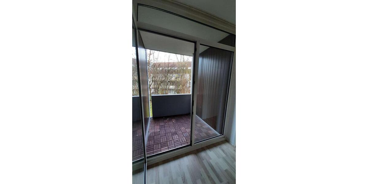 Erdgeschoßwohnung Witten Annen - 3 Zimmer, 77 m&sup2;, 414&euro; | Angebot:23990177