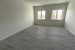 Etagenwohnung Lauta - 4 Zimmer, 136 m&sup2;, 1.090&euro; | Angebot:26458399