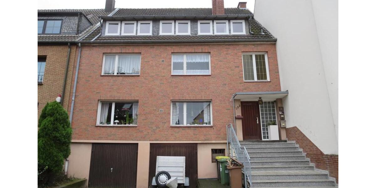 Dachgeschoßwohnung Siegburg - 3 Zimmer, 95 m&sup2;, 900&euro; | Angebot:26620071