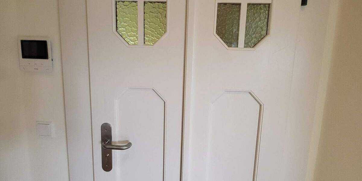 Etagenwohnung Werdau Werdau, Stadt - 4 Zimmer, 113 m&sup2;, 699&euro; | Angebot:23128008