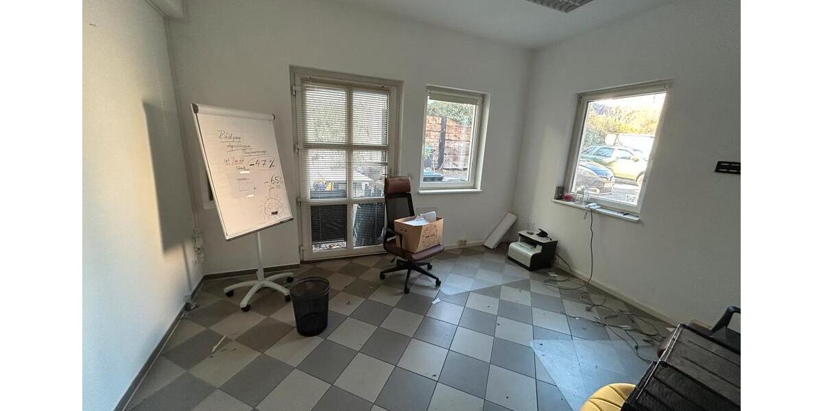 Erdgeschoßwohnung Schkeuditz - 1 Zimmer, 20 m&sup2;, 200&euro; | Angebot:25866310