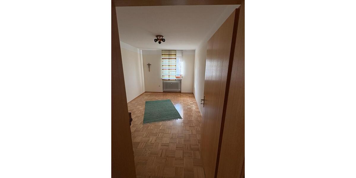 Erdgeschoßwohnung Wittislingen - 4 Zimmer, 130 m&sup2;, 1.000&euro; | Angebot:24313693