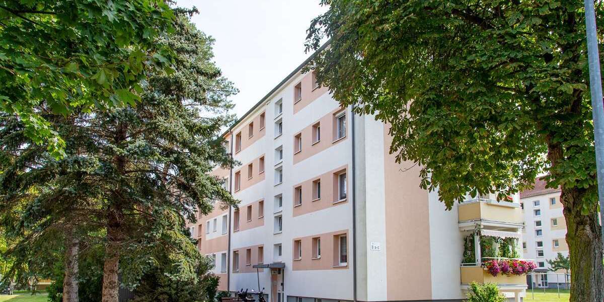 Etagenwohnung Groitzsch Großprießligk - 3 Zimmer, 60 m&sup2;, 390&euro; | Angebot:27299760