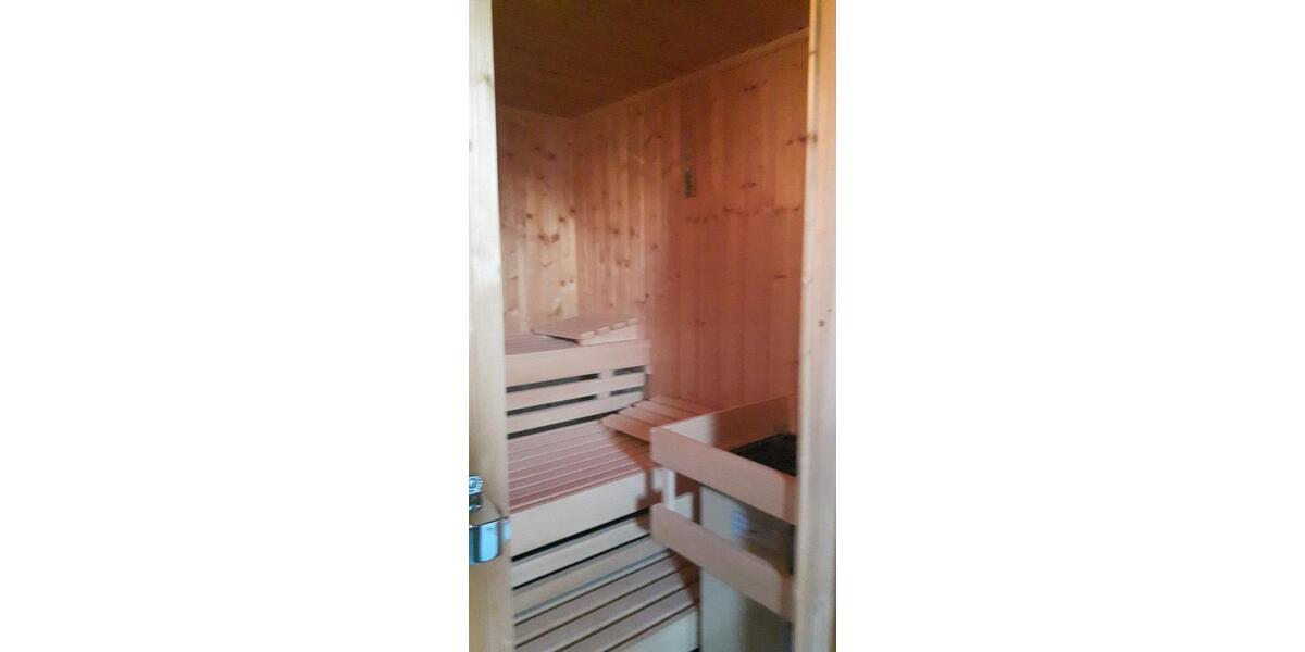 Einfamilienhaus Wirges - 9 Zimmer, 225 m&sup2;, 1.950&euro; | Angebot:24739341