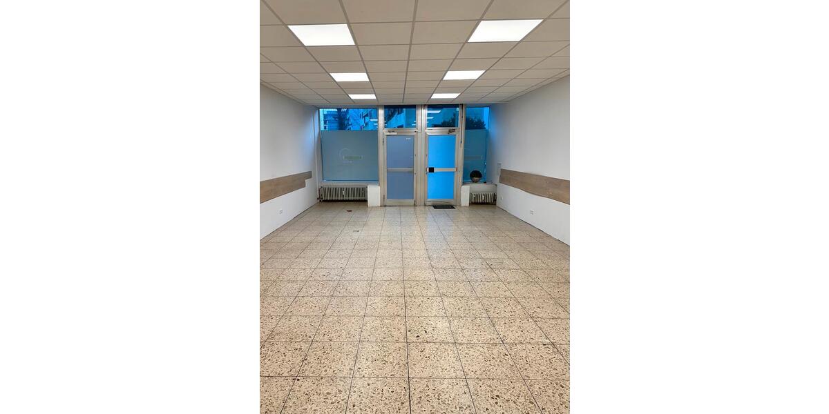 Ladenlokal zu Vermieten zimmer