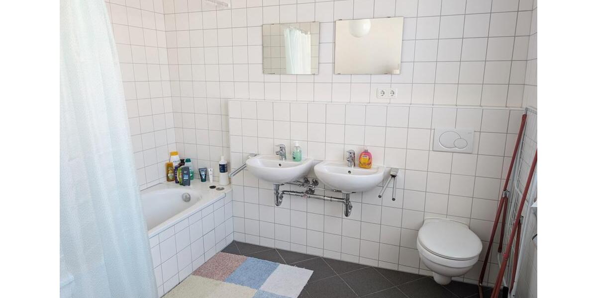Wohnen auf Zeit Elsfleth - 8 Zimmer, 15 m&sup2;, 420&euro; | Angebot:26481663