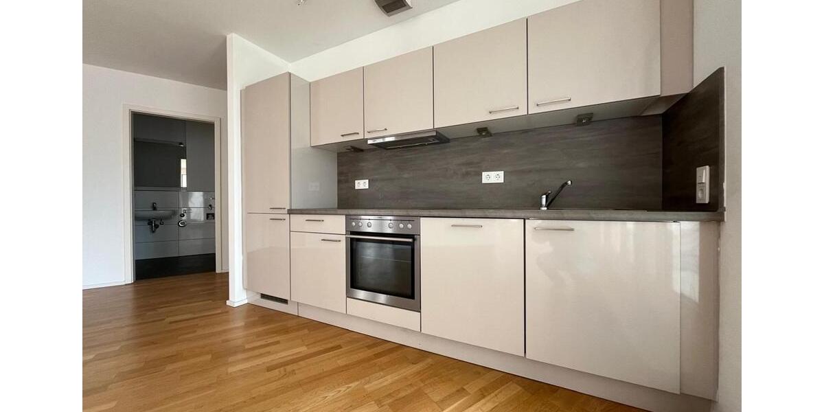 Etagenwohnung Stuttgart - 3 Zimmer, 122 m&sup2;, 2.157&euro; | Angebot:26069054