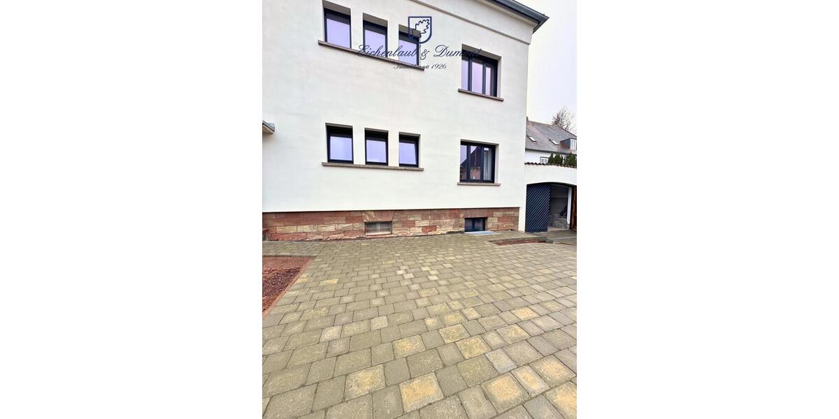 Etagenwohnung Saarbrücken Kieselhumes - 3 Zimmer, 114 m&sup2;, 1.590&euro; | Angebot:25985406