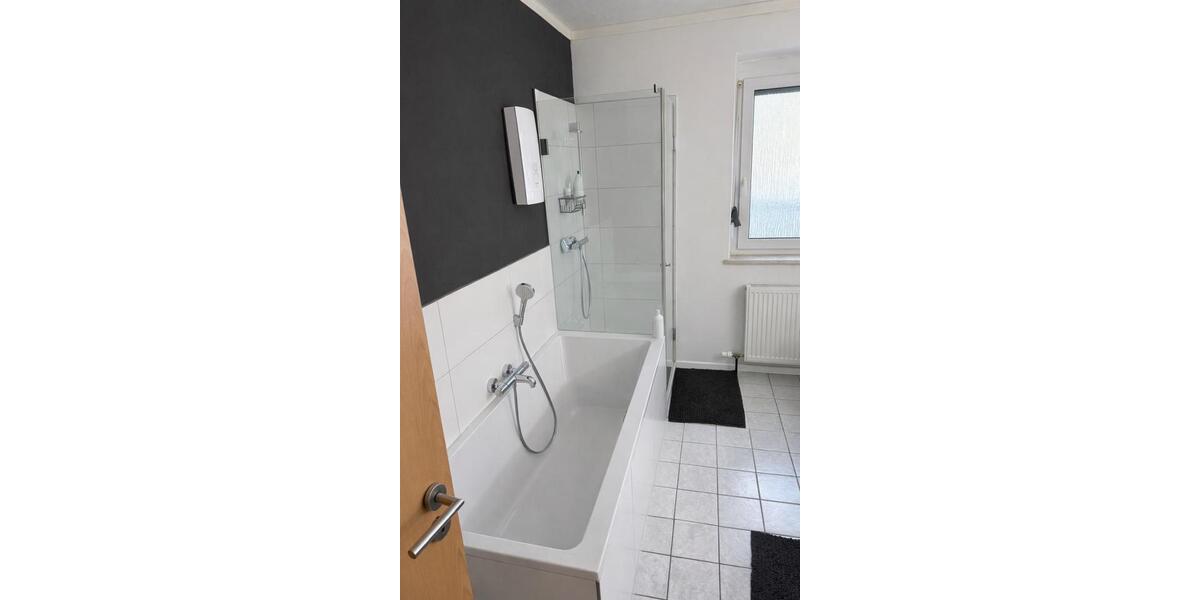 Erdgeschoßwohnung Augsburg Lechhausen - 1 Zimmer, 84 m&sup2;, 1.750&euro; | Angebot:25553092