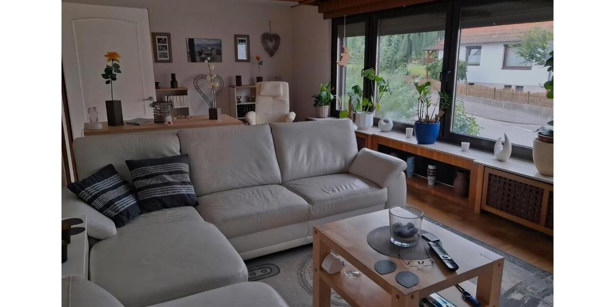 Hochparterre Neu-Eichenberg Eichenberg - 3 Zimmer, 112 m&sup2;, 1.075&euro; | Angebot:26134400
