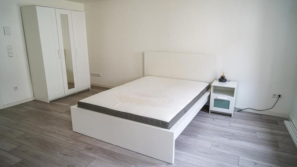 WG für Studierende der Finanzschule Edenkoben 8 zimmer