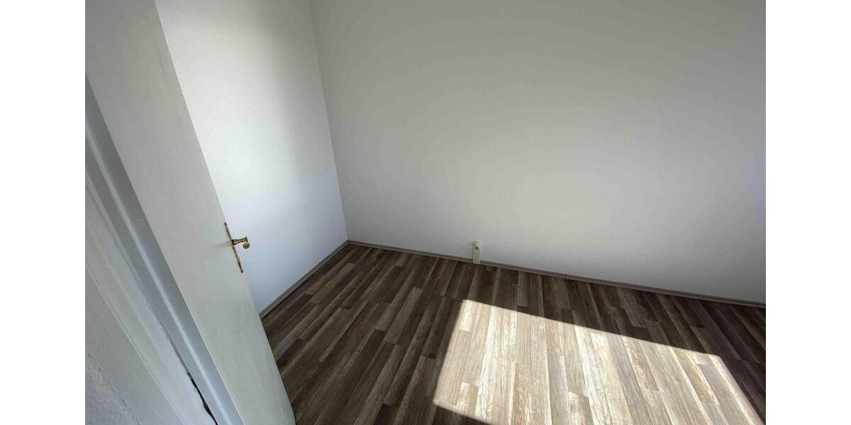 Etagenwohnung Bad Düben - 4 Zimmer, 71 m&sup2;, 494&euro; | Angebot:24714124