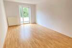 *Zeißstr. * 2 Raum Wohnung mit Balkon ! 3 zimmer