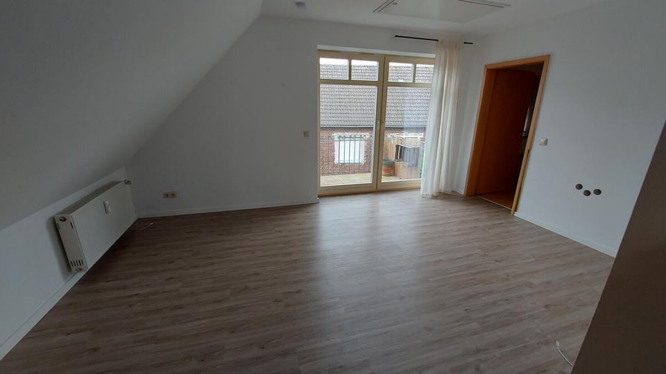 Dachgeschoßwohnung Soest - 2 Zimmer, 70 m&sup2;, 680&euro; | Angebot:26176408