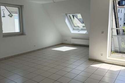 Wohnung Solingen Ohligs - 3 Zimmer, 102 m&sup2;, 999&euro; | Angebot:26952006