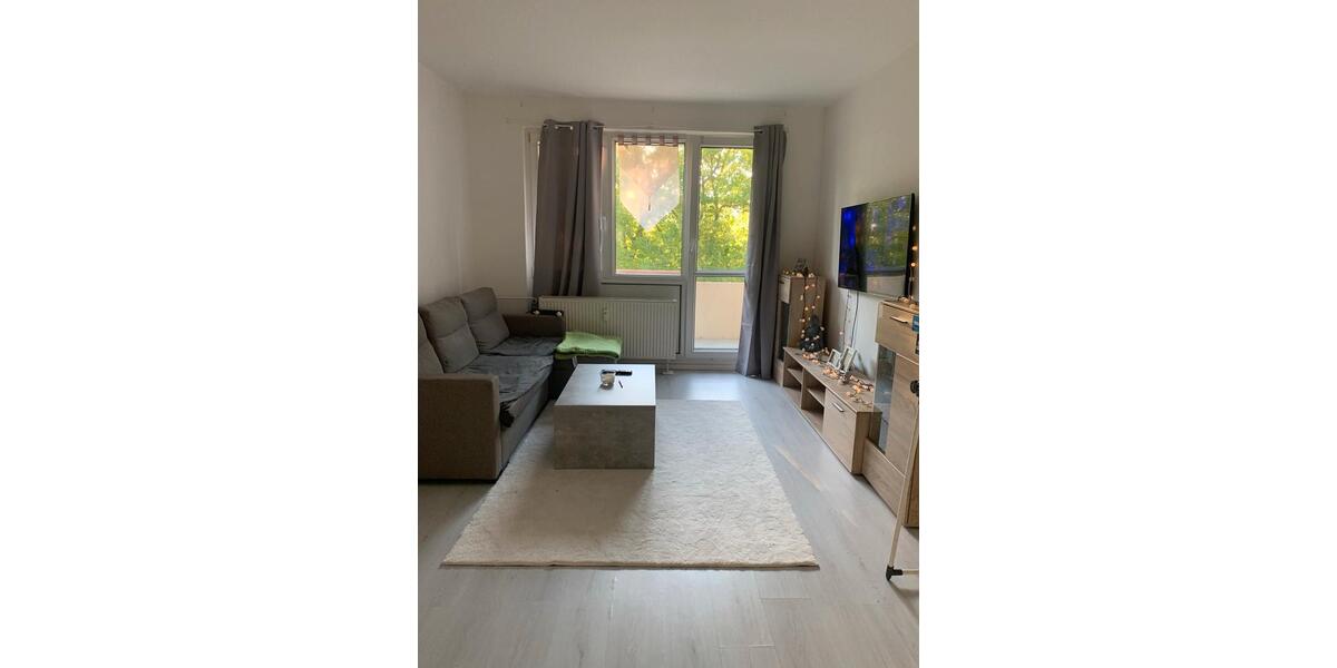 Etagenwohnung Möllenhagen - 2 Zimmer, 46 m&sup2;, 293&euro; | Angebot:26651738