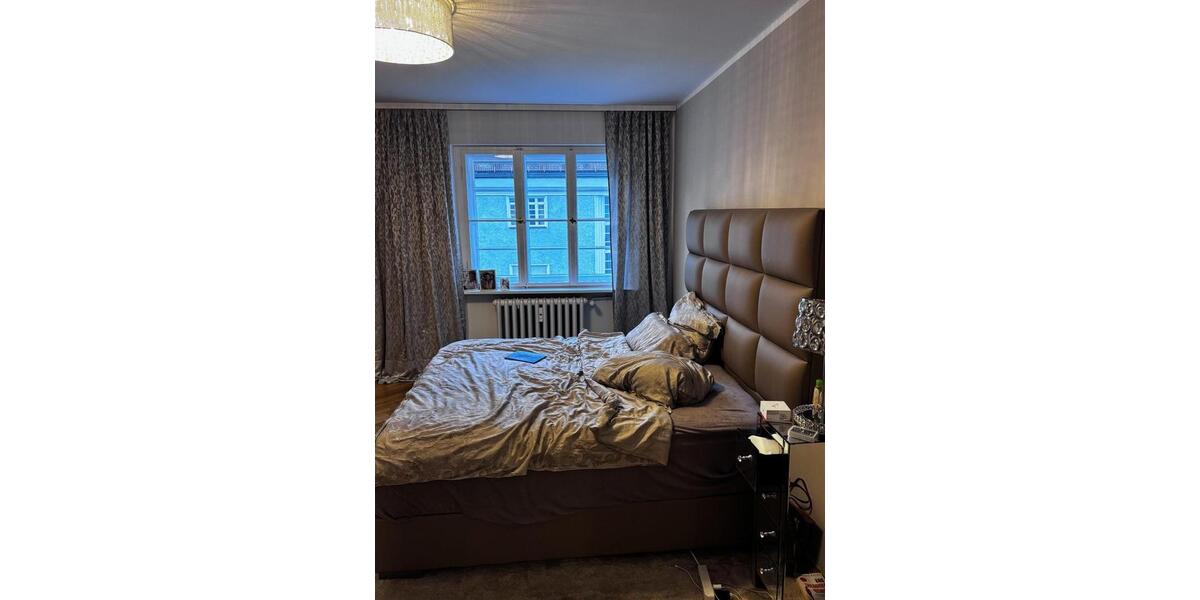 Etagenwohnung München Schwabing-Freimann - 4 Zimmer, 113 m&sup2;, 3.650&euro; | Angebot:26048389