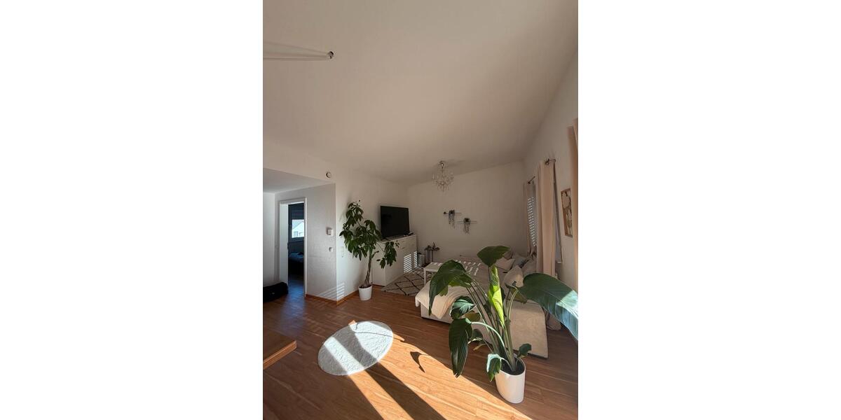 Dachgeschoßwohnung Kehl - 2 Zimmer, 60 m&sup2;, 960&euro; | Angebot:26330145