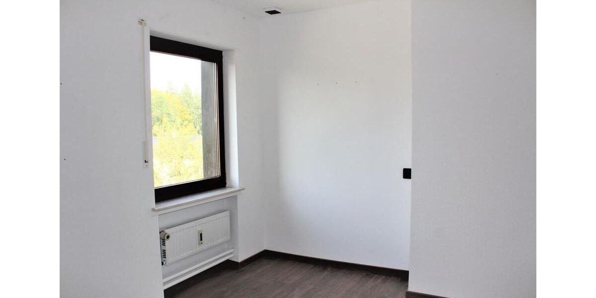 Dachgeschoßwohnung Herford Falkendiek - 2 Zimmer, 114 m&sup2;, 785&euro; | Angebot:26698732